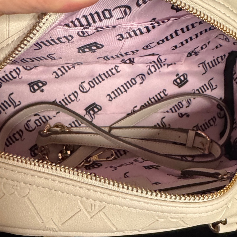Juicy Couture Exclusive Beige Satchel with Red Heart and Bear Charm - Picture 8 of 13